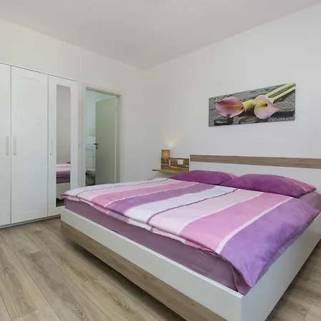 Villa Luka Nedeščina